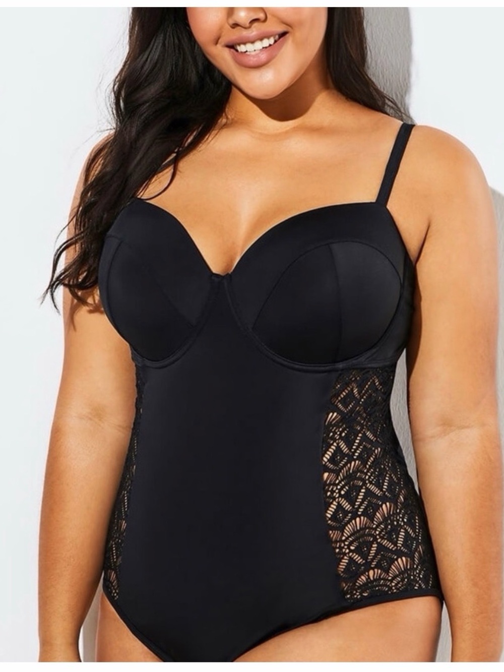 MEET CURVE- Black Backless Crochet
Underwire One Piece Swimsuit